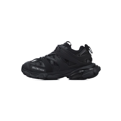 Balenciaga Track Sneaker Black 01