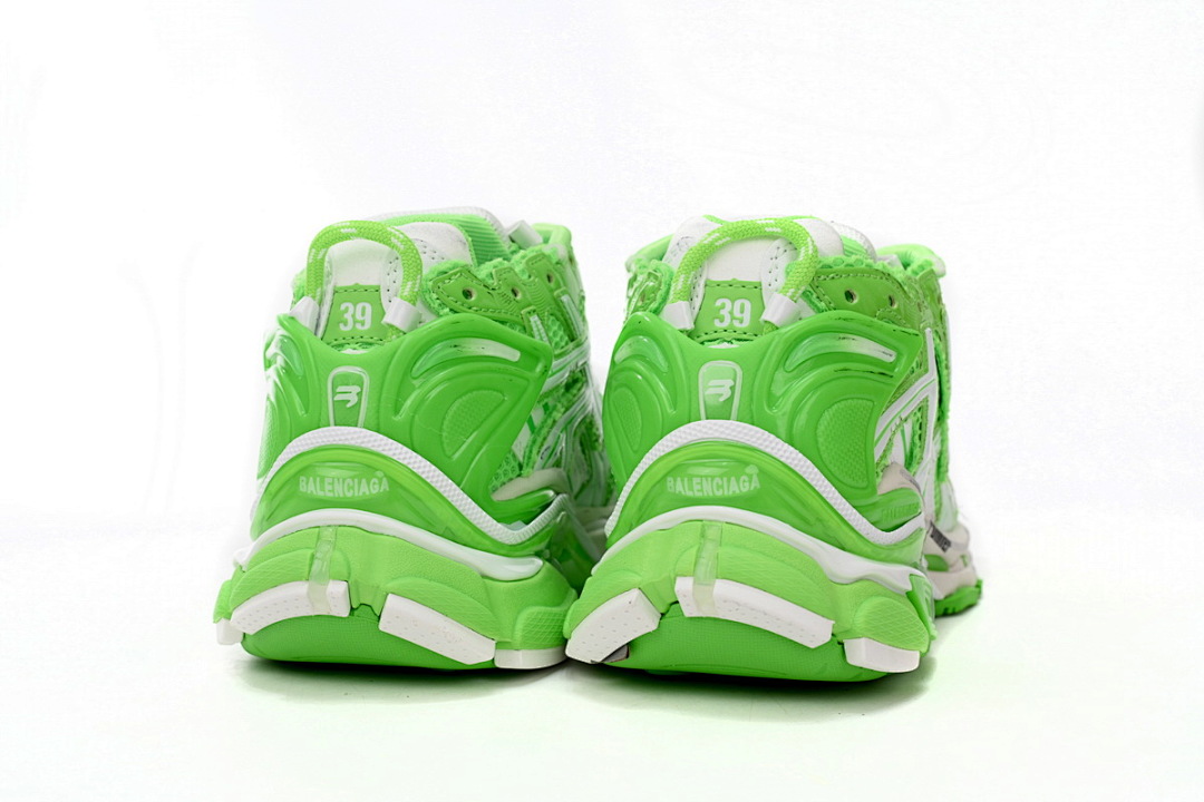 FC God Batch Balenciaga Runner White Green 677402 W3RBM 3590
