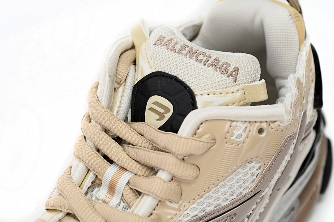 FC God Batch Balenciaga Runner Rice Pla Tinum  677403 W3RB3 9891