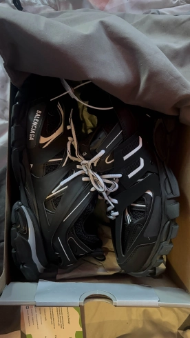 Balenciaga Track Black and White 542023 W1GB1 2045 (LED) review C***s 01