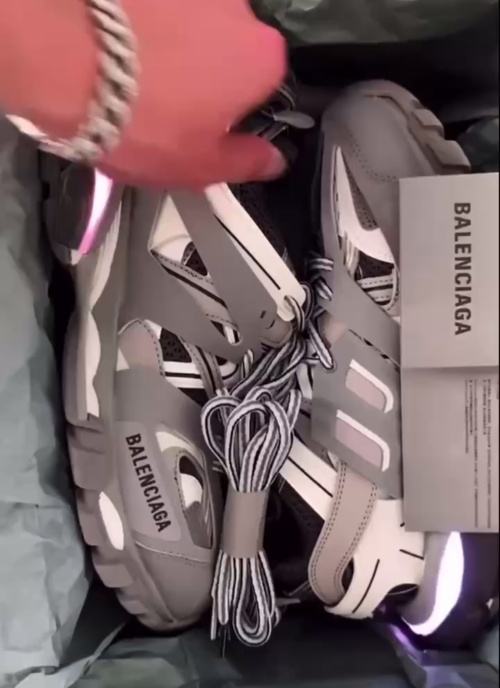 Balenciaga Track Grey White 555032 W1GB7 1214 (LED) review S***n