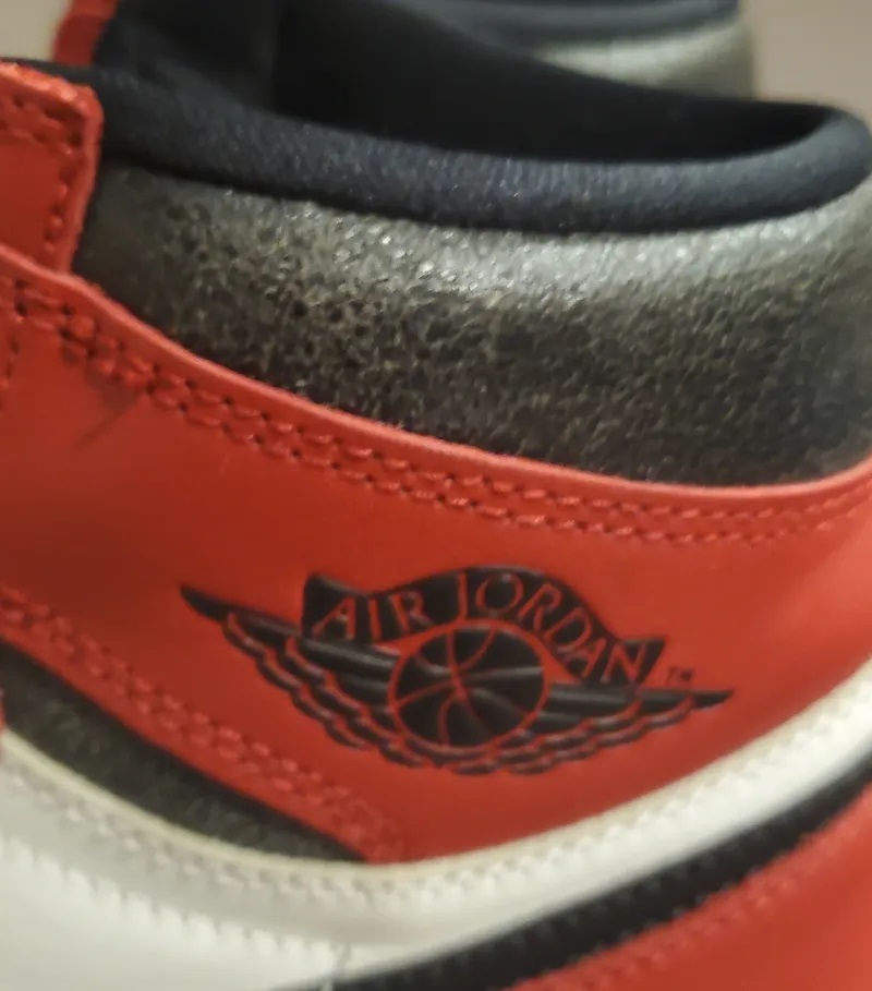 God Batch Air Jordan 1 Retro High OG Lost and Found  review V****S 01