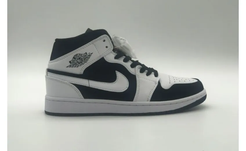 Bstsneaker- Air Jordan 1 Mid White Black (GS) 554725-113