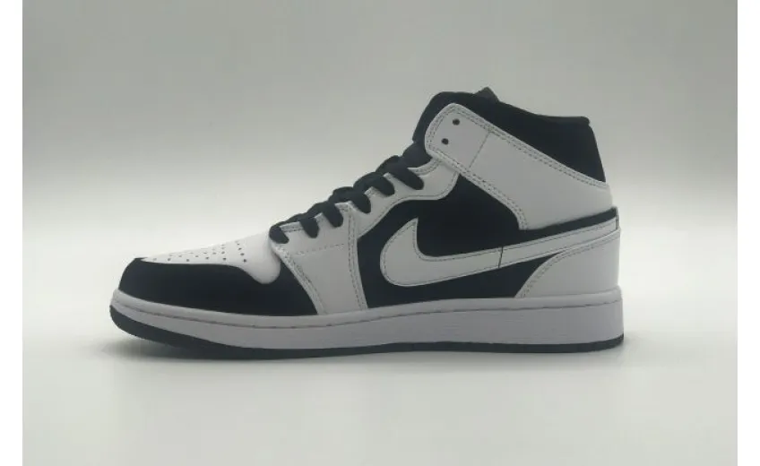 Bstsneaker- Air Jordan 1 Mid White Black (GS) 554725-113