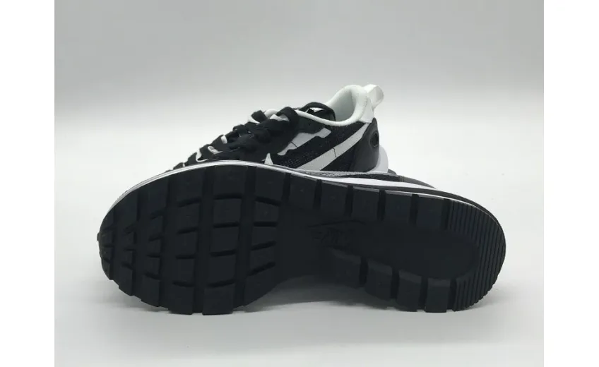 Bstsneaker- Sacai x Nike Pegasua Vaporfly Black White CI9928-001