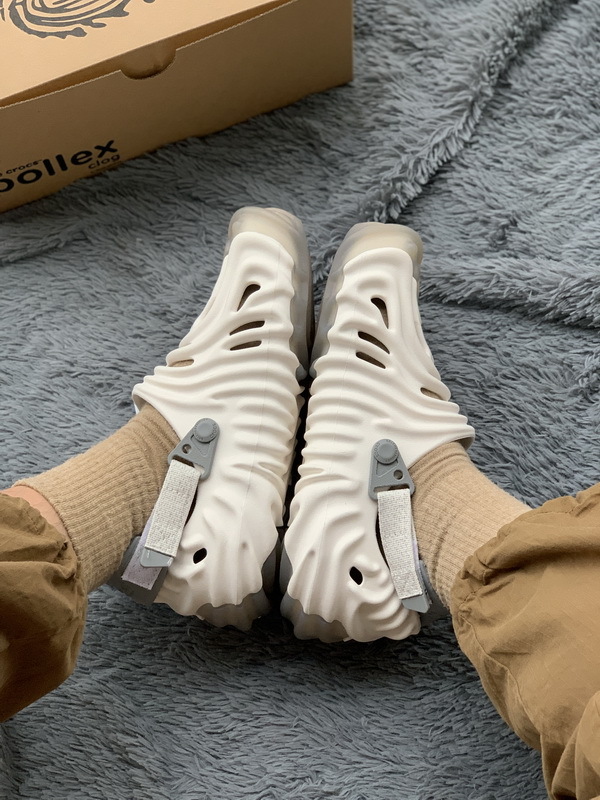 Bstsneaker- Saleke Bembury x Crocs Pollex Clog Stratus 207393-1CN