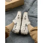 Bstsneaker- Saleke Bembury x Crocs Pollex Clog Stratus 207393-1CN
