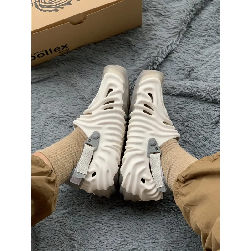 Bstsneaker- Saleke Bembury x Crocs Pollex Clog Stratus 207393-1CN