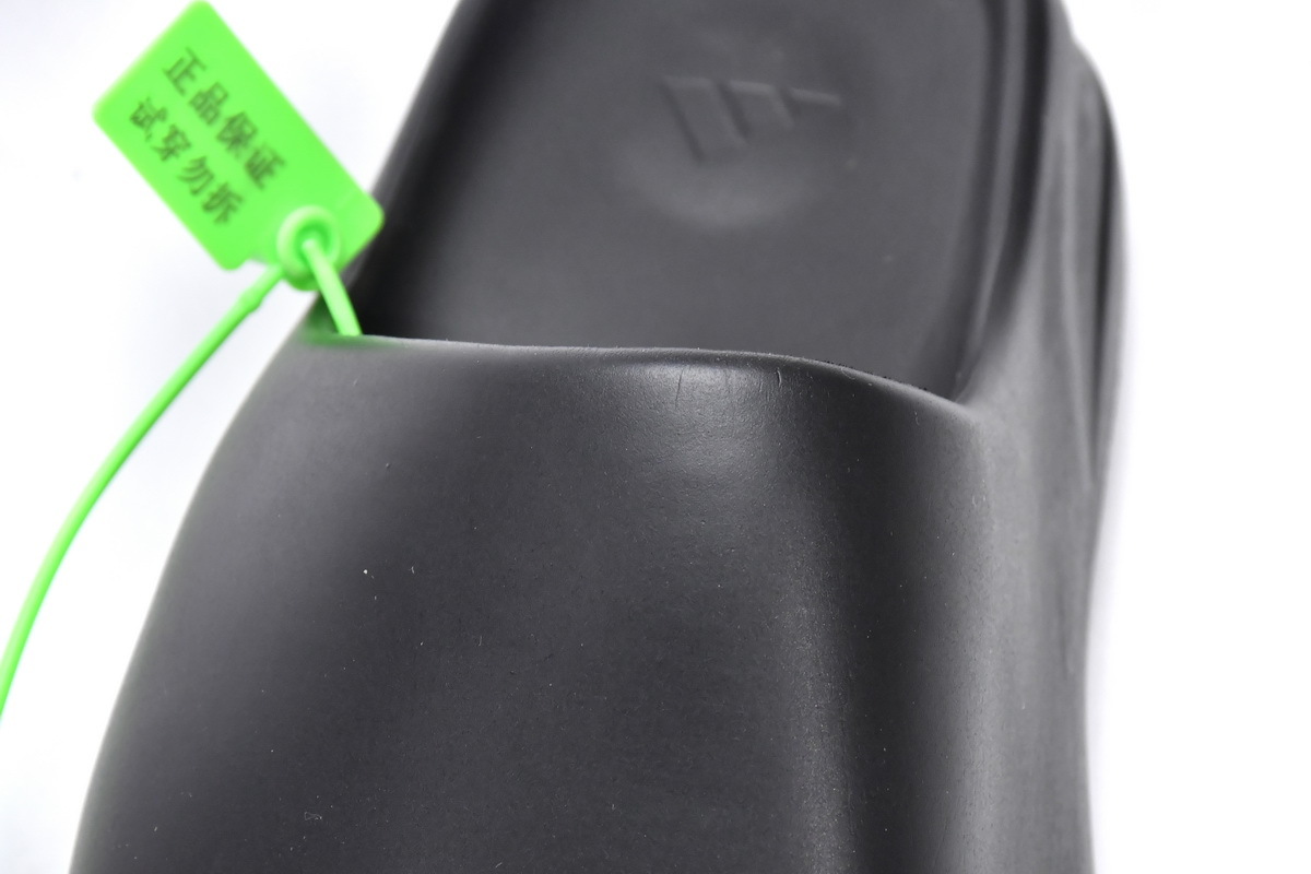 Bstsneaker-Adidas Yeezy Slide Black FX0495