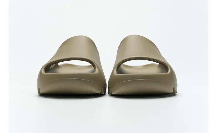 Bstsneaker-Adidas Yeezy Slide Core FV8425