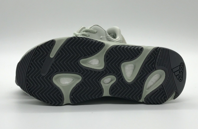 Bstsneaker- Adidas Yeezy Boost 700 Salt EG7487 