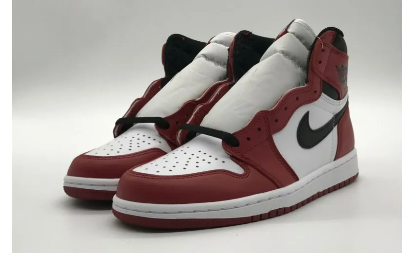 Bstsneaker- Air Jordan 1 Retro Chicago(2015) 555088-101 
