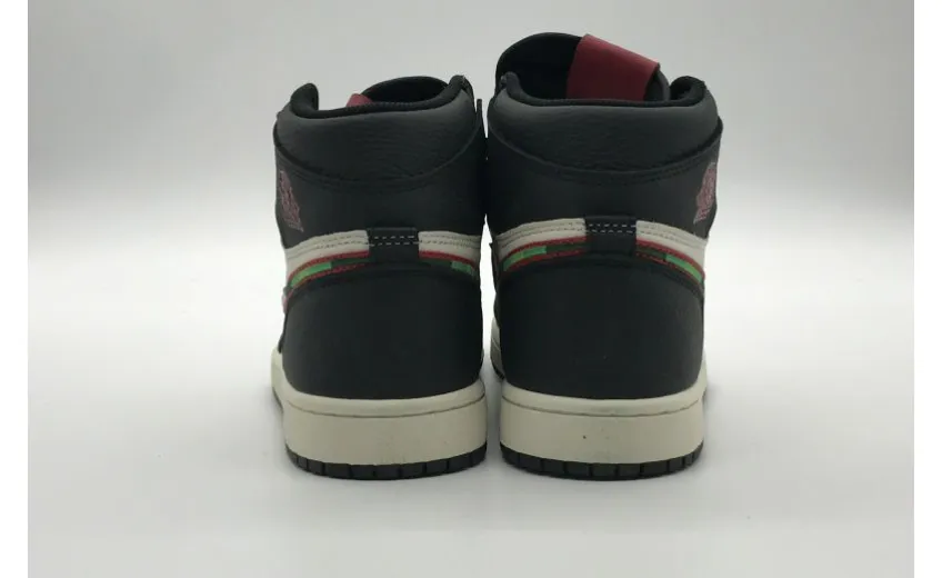 Bstsneaker- Air Jordan 1 Retro High Sports Illustrated (A Star Is Born) 555088-015 