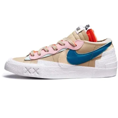  KAWS x sacai x Nike Blazer Low Reed DM7901-100  01