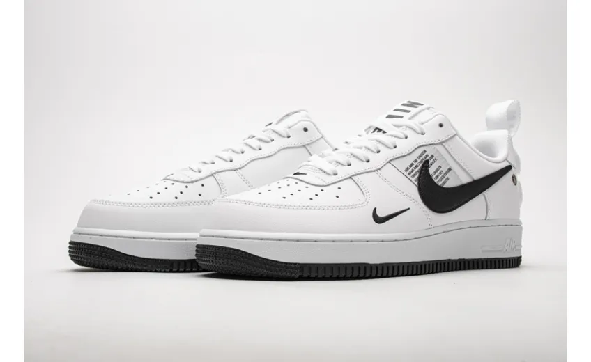 Bstsneaker- Nike Air Force One LV8 UL Utility White CQ4611-100  