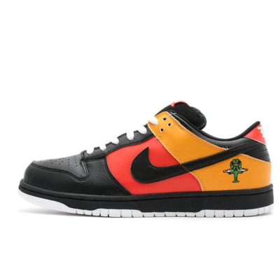  Nike Dunk SB Low Raygun 304292-803  
