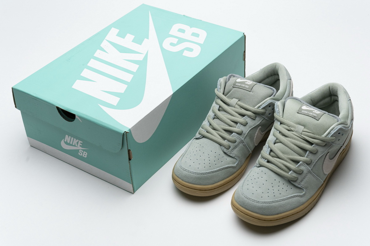 Bstsneaker- Nike SB Dunk Low Island Green Gum BQ6817-300 