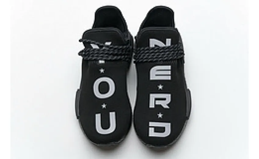 Bstsneaker- Adidas NMD HU Pharrell Y.O.U. N.E.R.D. BB7603 