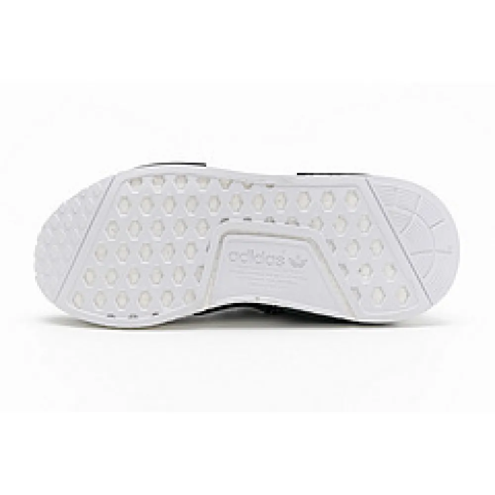Bstsneaker- Adidas NMD R1 Pharrell HU Friends and Family Burgundy BB0617 