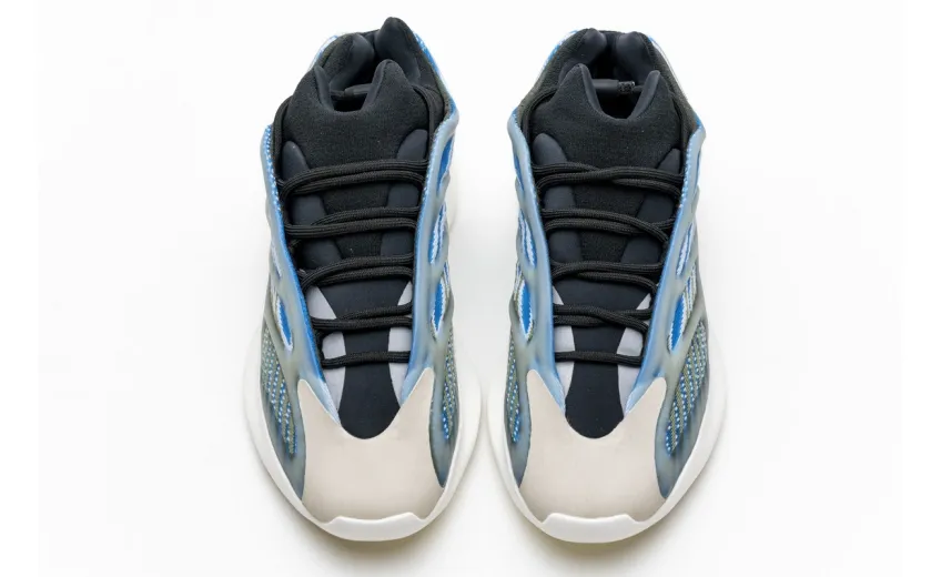 Bstsneaker- Adidas Yeezy 700 V3 Arzareth G54850 