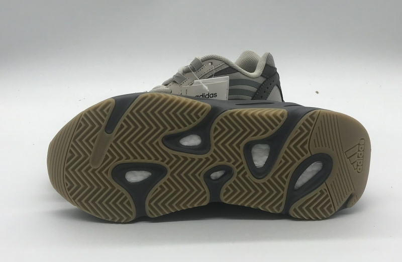 Bstsneaker-Adidas Yeezy Boost 700 V2 Tephra FU7914  