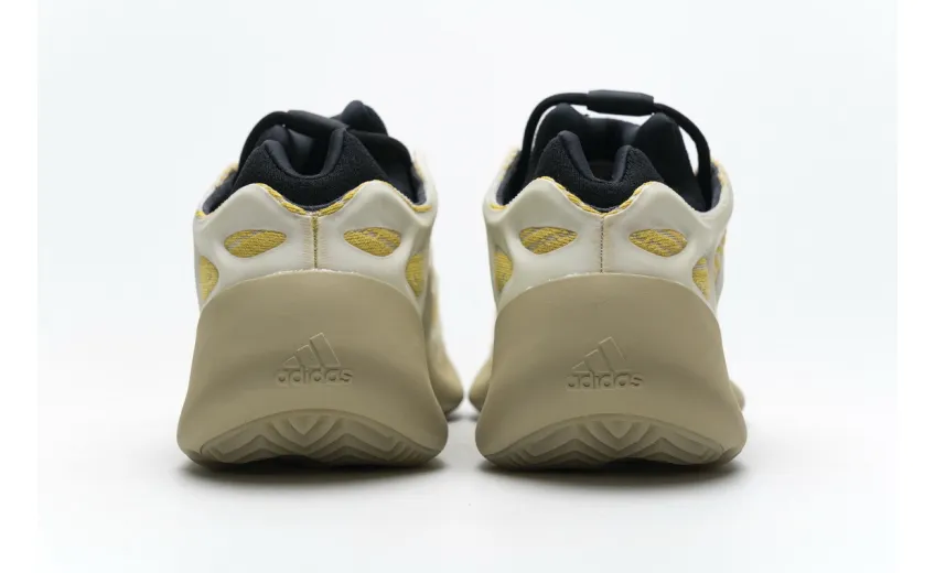 Bstsneaker- Adidas Yeezy Boost 700 V3 Srphym G54853 