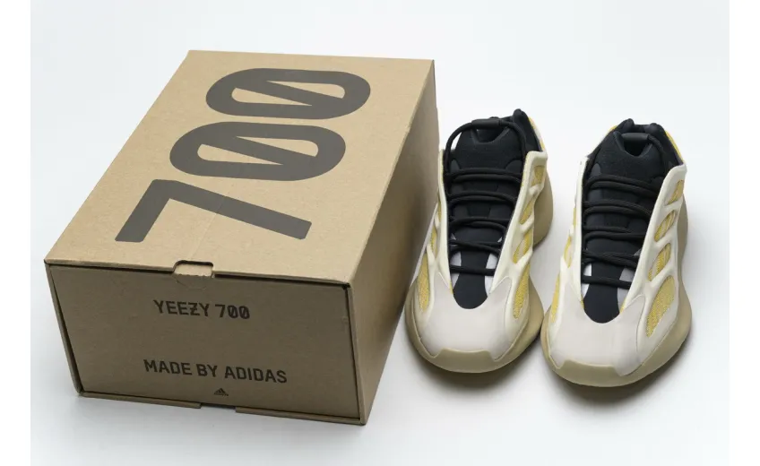 Bstsneaker- Adidas Yeezy Boost 700 V3 Srphym G54853 