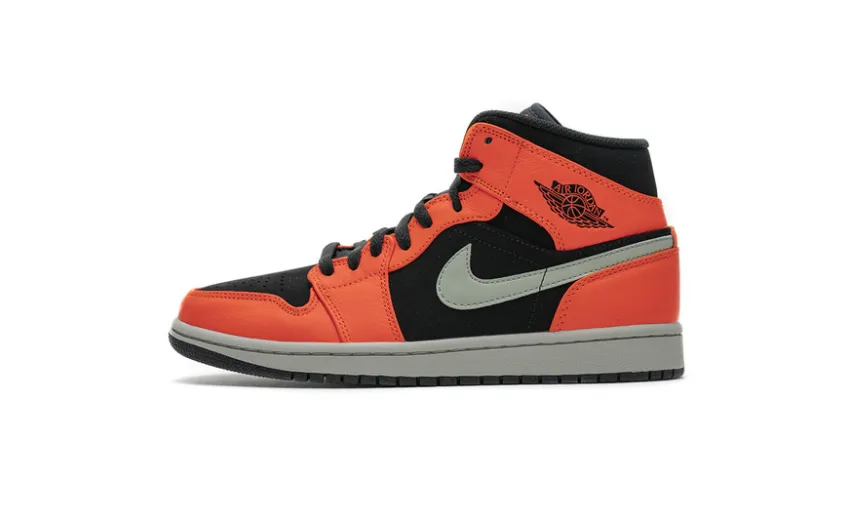Bstsneaker- Air Jordan 1 Black Cone 554724-062  