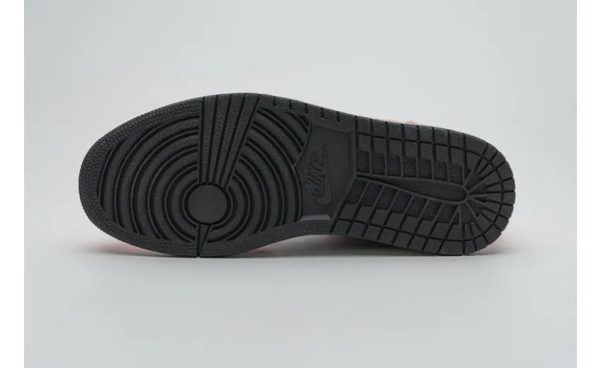 Bstsneaker- Air Jordan 1 Black Cone 554724-062  