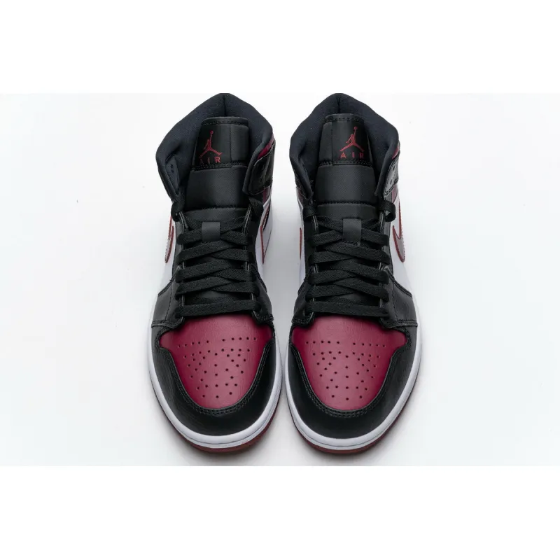  Air Jordan 1 Mid Bred Toe 554724-066  