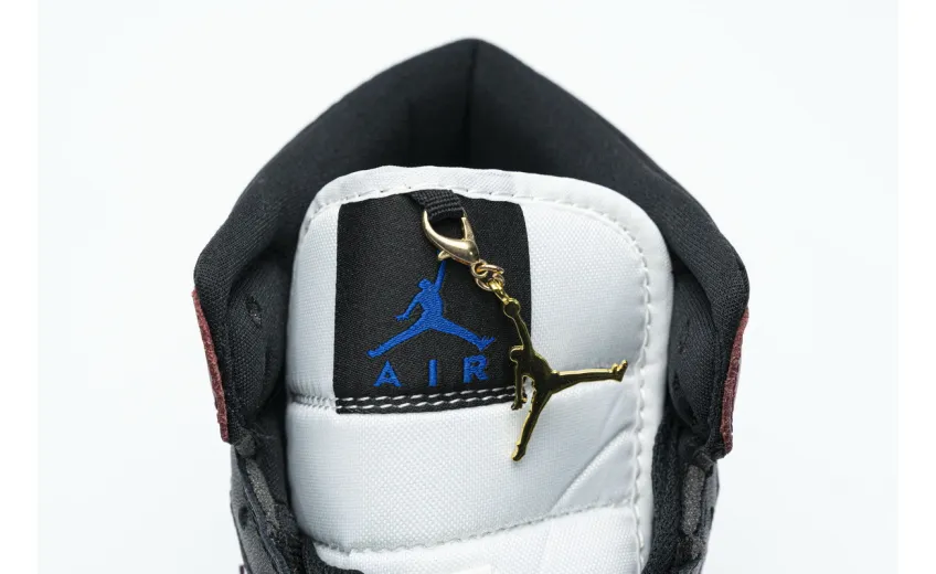 Bstsneaker- Air Jordan 1 Mid SE Black Dark Beetroot (W) CZ4385-016  