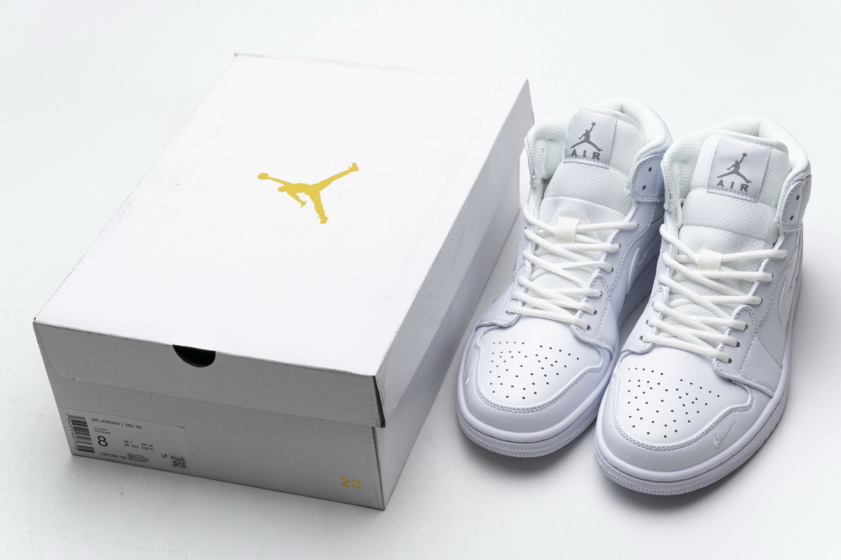 Bstsneaker- Air Jordan 1 Mid SE Nike Swoosh On Tour (2020) CW7589-100 