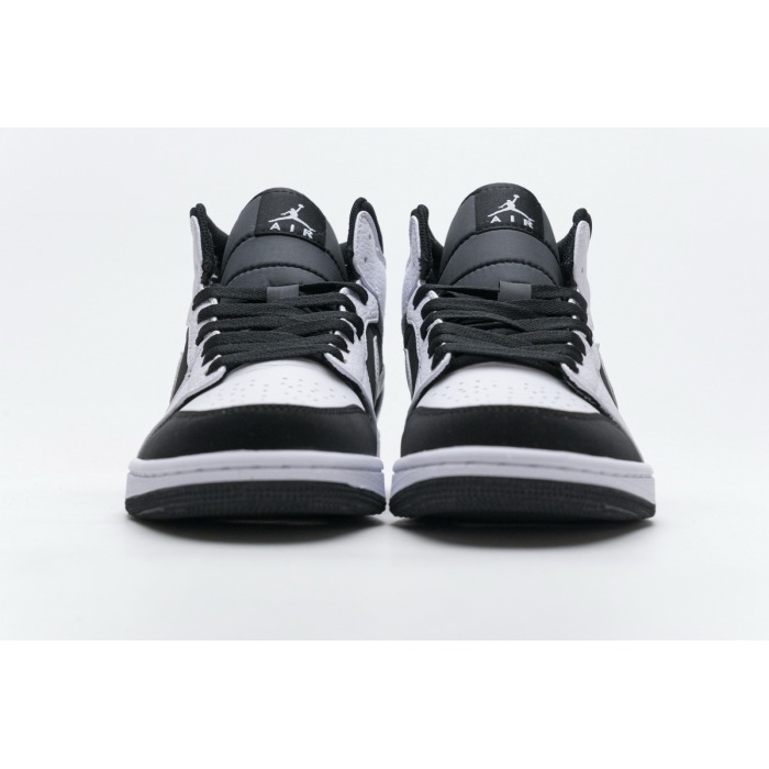  Air Jordan 1 Mid White Black 554724-113 
