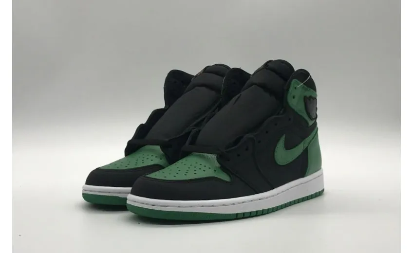 Bstsneaker- Air Jordan 1 Retro High Pine Green Black 555088-030 