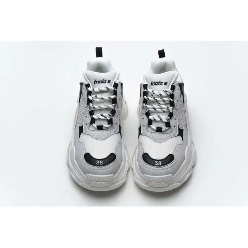 Bstsneaker- Balenciaga Triple S Black Grey 584088 W06E2 1769 
