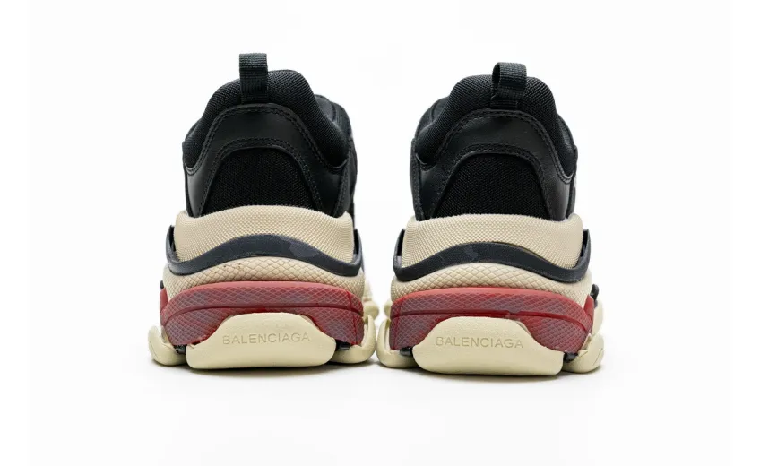 Bstsneaker- Balenciaga Triple S Black Red 483513 W06E1 1000 