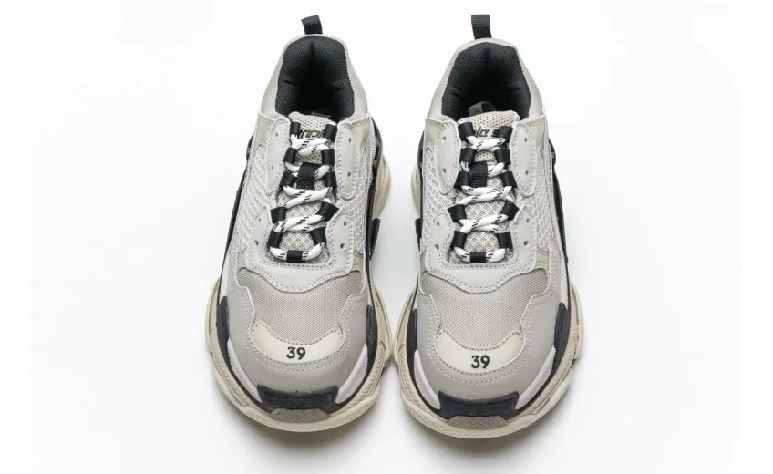 Bstsneaker- Balenciaga Triple S Silvery 584088 W09O1 1900 