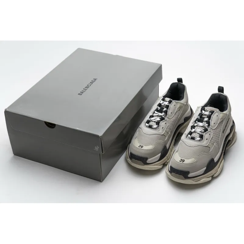 Bstsneaker- Balenciaga Triple S Silvery 584088 W09O1 1900 