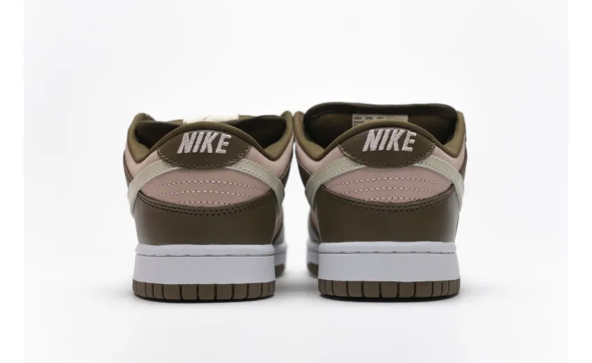 Bstsneaker- Nike Dunk SB Low Stussy Cherry 304292-671  