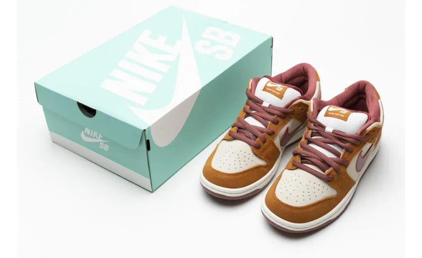 Bstsneaker- Nike SB Dunk Low Pro Dark Russet Cedar BQ6817-202 