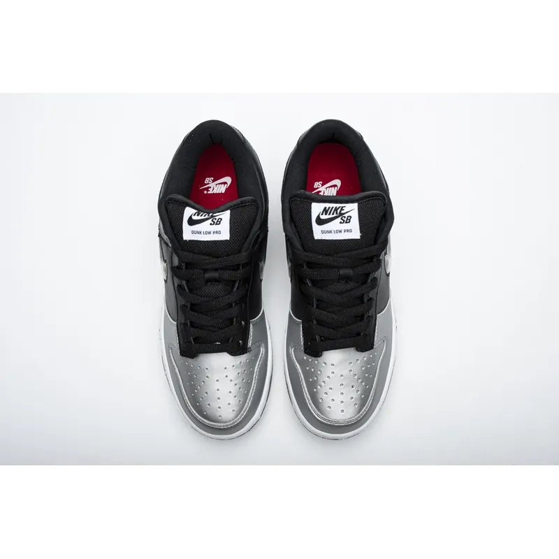  Nike SB Dunk Low Supreme Jewel Swoosh Silver CK3480-001 