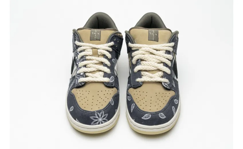 Bstsneaker- Nike SB Dunk Low Travis Scott CT5053-001 