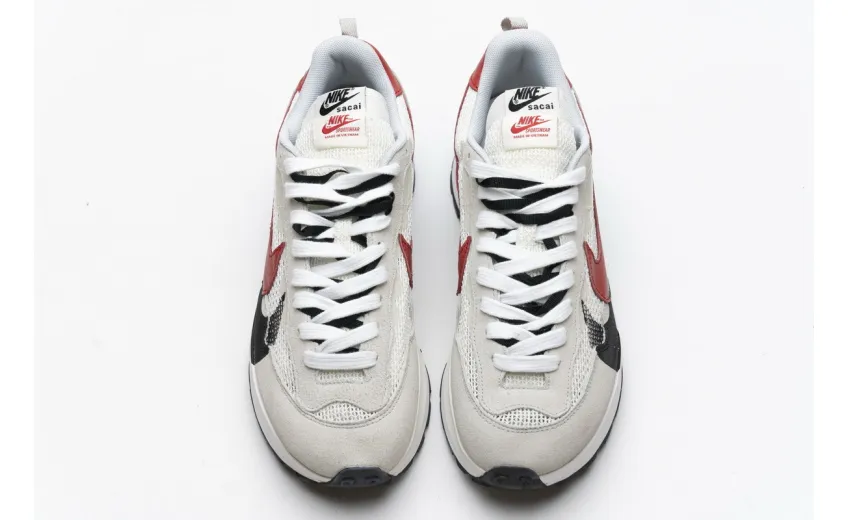 Bstsneaker- Sacai x Nike Pegasua Vaporfly Villain Grey Blue Red CV1363-100