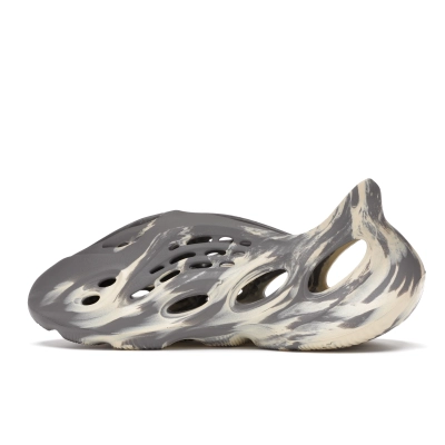 Bstsneaker-  Adidas Yeezy Foam RNNR MXT Moon Gray GV7904  01