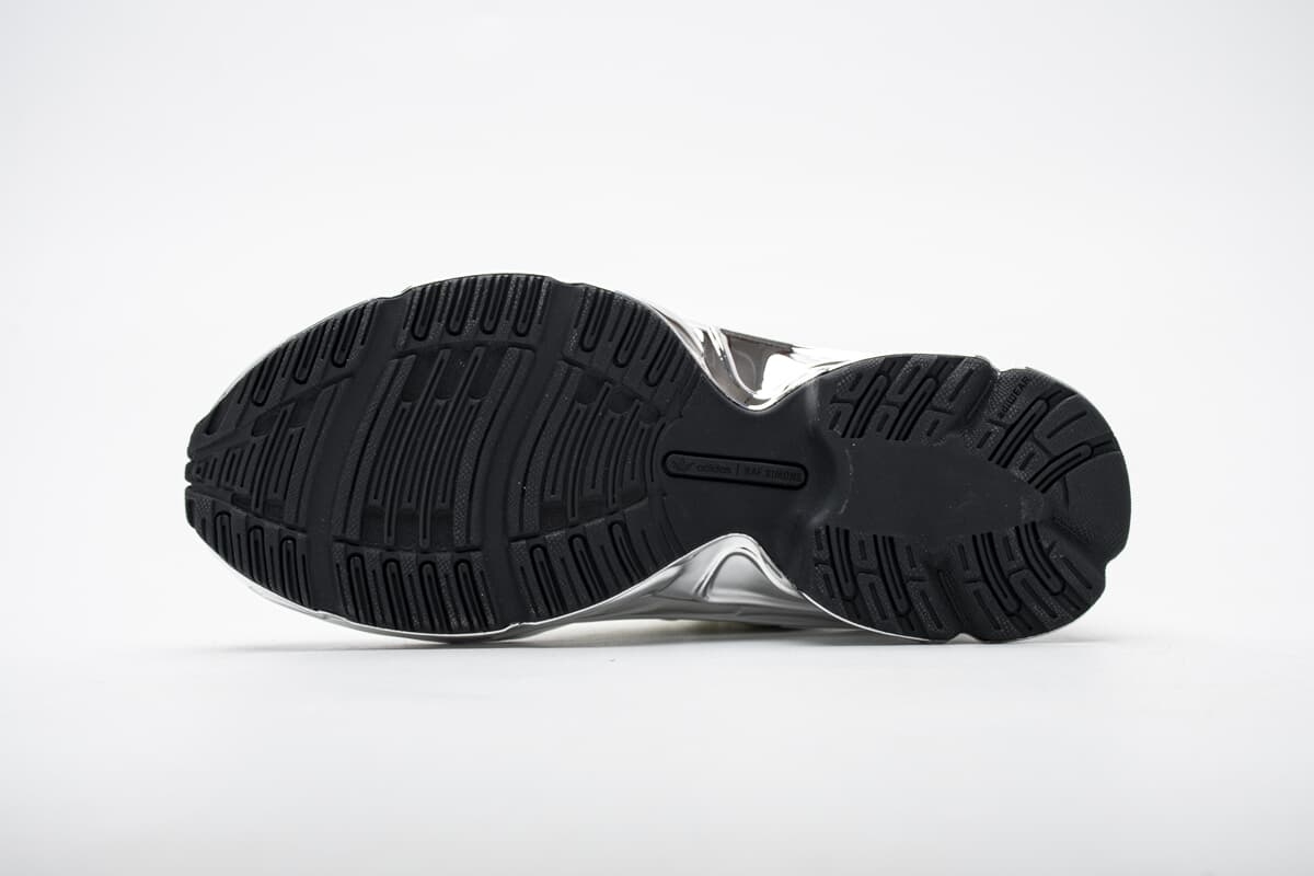 Bstsneaker- Adidas Ozweego Raf Simons Cream White Silver Metallic EE7945  