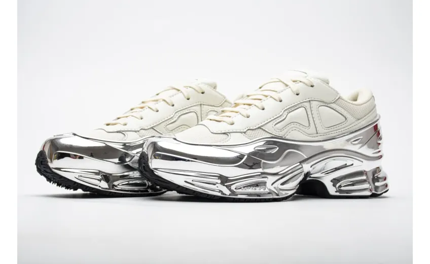 Bstsneaker- Adidas Ozweego Raf Simons Cream White Silver Metallic EE7945  