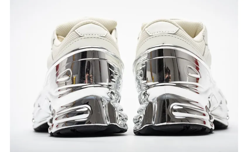 Bstsneaker- Adidas Ozweego Raf Simons Cream White Silver Metallic EE7945  