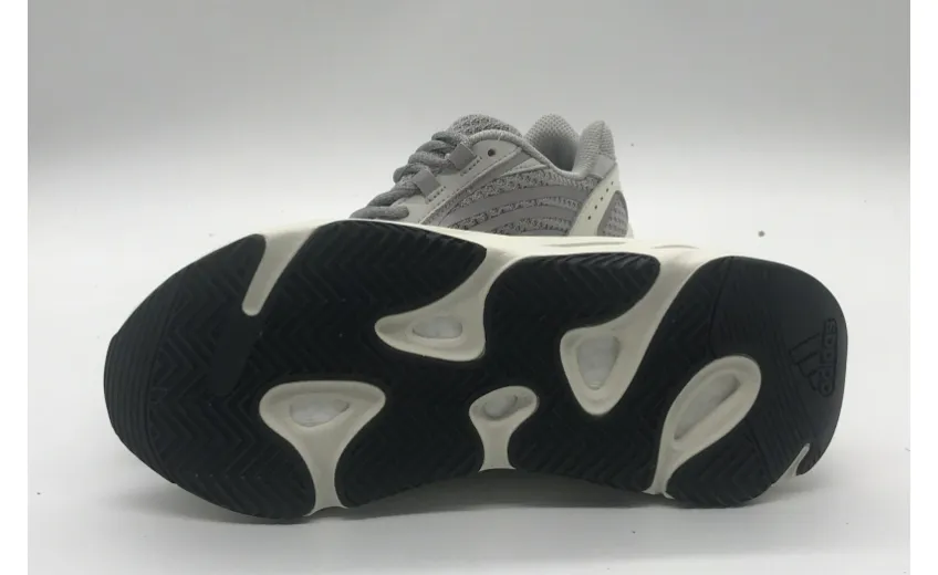 Bstsneaker- Adidas Yeezy 700 V2 Static EF2829 