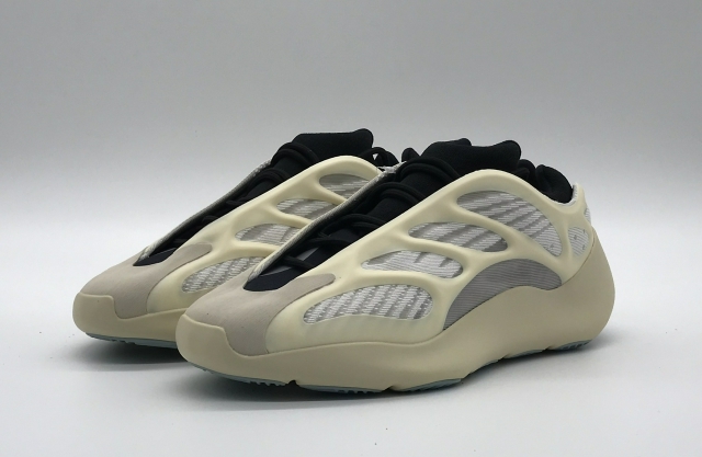 Bstsneaker- Adidas Yeezy 700 V3 Azael FW4980 