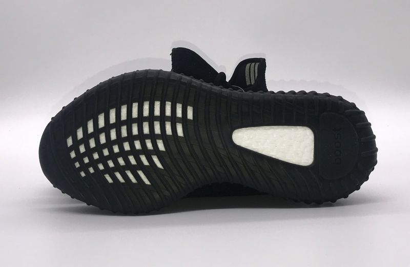 Bstsneaker- Adidas Yeezy Boost 350 V2 Core Black White BY1604 